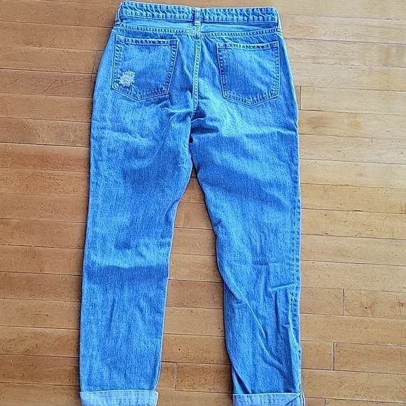 GAP Distressed Blue Jeans Sexy Boyfriend Relaxed Fit Denim 100% Cotton Sz 4 - Picture 2 of 8
